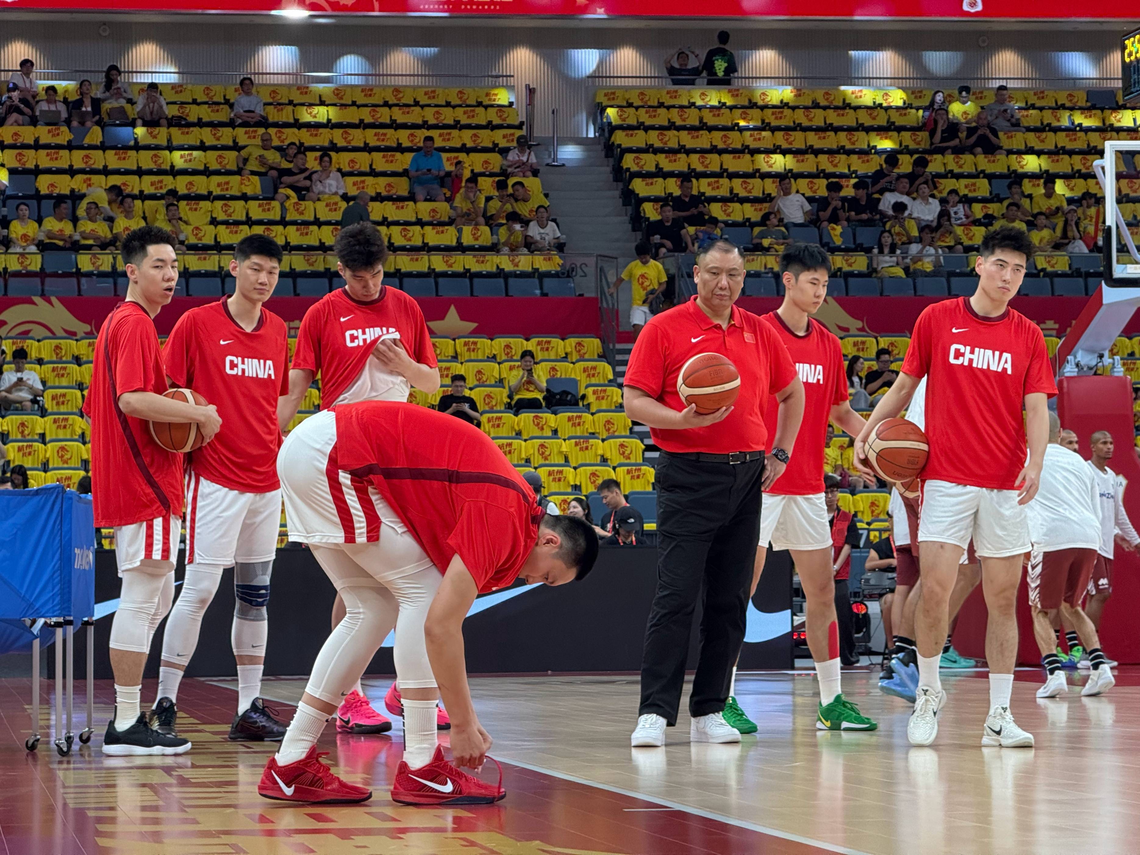 ayx-包含CBA季后赛倒计时;深圳男篮今晚刷新队史纪录;细节引发关注;引发热议;资深球员宣示担当的词条